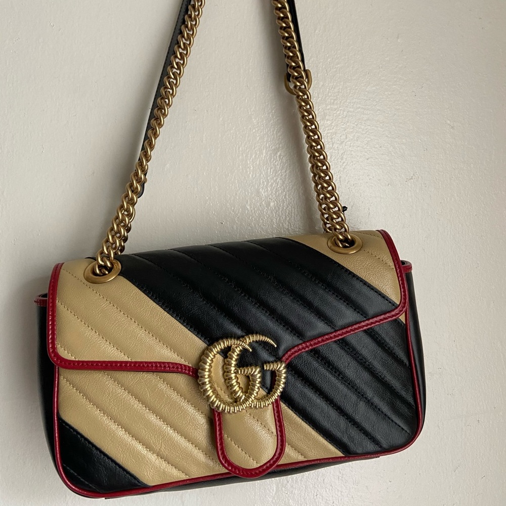 ‼️‼️SOLD‼️‼️GG Marmont Shoulder Bag